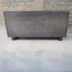 Buffet Métal Et Bois Jodhpur 4 Portes 7 Buffet Métal Et Bois Jodhpur 4 Portes -Demeyere Le mobilier Boutique buffet metal et bois jodhpur 4 portes 3