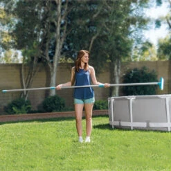 Kit D'entretien Piscine Luxe Vac+ Intex -Demeyere Le mobilier Boutique kit d entretien piscine luxe intex 4