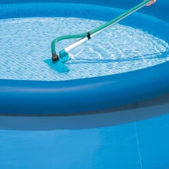 Kit D'entretien De Piscines épuisette + Balai Intex 8 Kit D'entretien De Piscines épuisette + Balai Intex -Demeyere Le mobilier Boutique kit entretien piscines epuisette balai intex 3