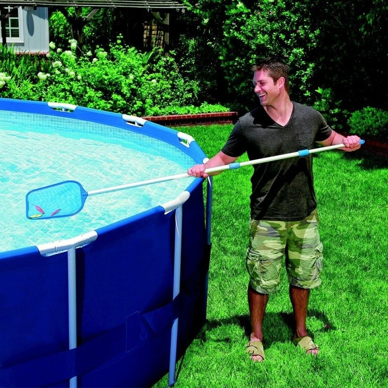 Kit D'entretien De Piscines épuisette + Balai Intex 5 Kit D'entretien De Piscines épuisette + Balai Intex – Image 5