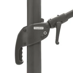 Parasol Décentré Eléa Inclinable Hexagonal Oléfine Anthracite Hespéride -Demeyere Le mobilier Boutique parasol decentre elea inclinable 3x42 olefine anthracite hesperide 1 2