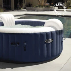 Spa Gonflable 4 Places Bulles Et Leds Blue Navy Intex 14 Spa Gonflable 4 Places Bulles Et Leds Blue Navy Intex -Demeyere Le mobilier Boutique spa gonflable blue navy 4 places intex 6