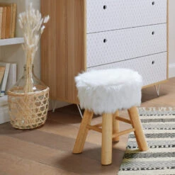 Tabouret Fourrure Blanc Atmosphera -Demeyere Le mobilier Boutique tabouret fourrure blanc atmosphera 3